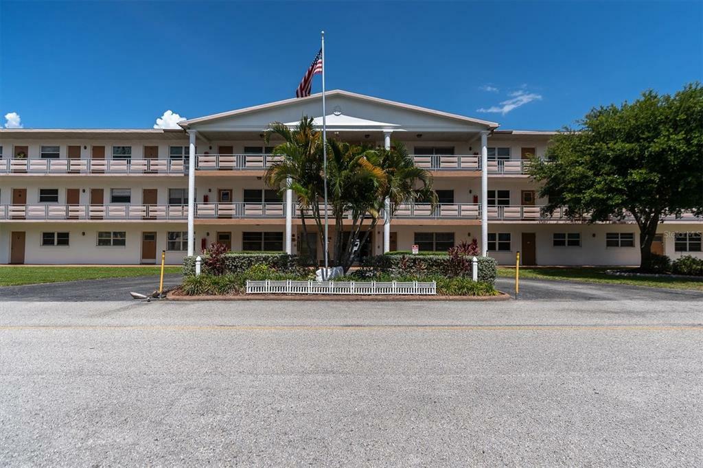 Property Photo: 6015 19th Street N 309 FL 33714