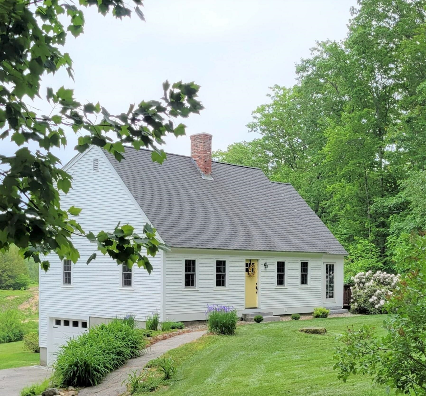 Property Photo:  21 Gulf Road Cut Off  NH 03458 