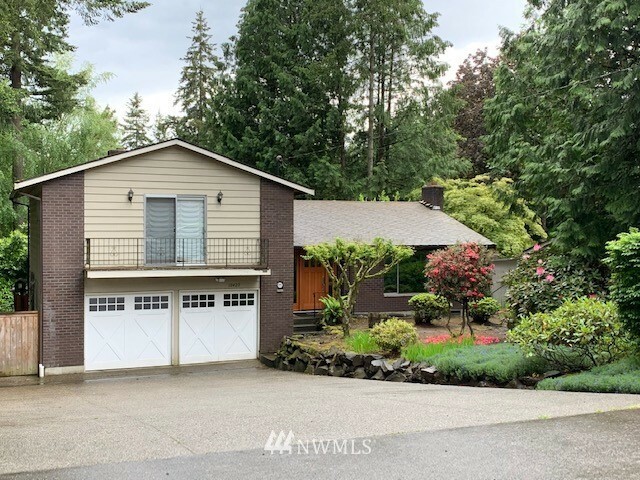 Property Photo:  10423 NE 190th Street  WA 98011 