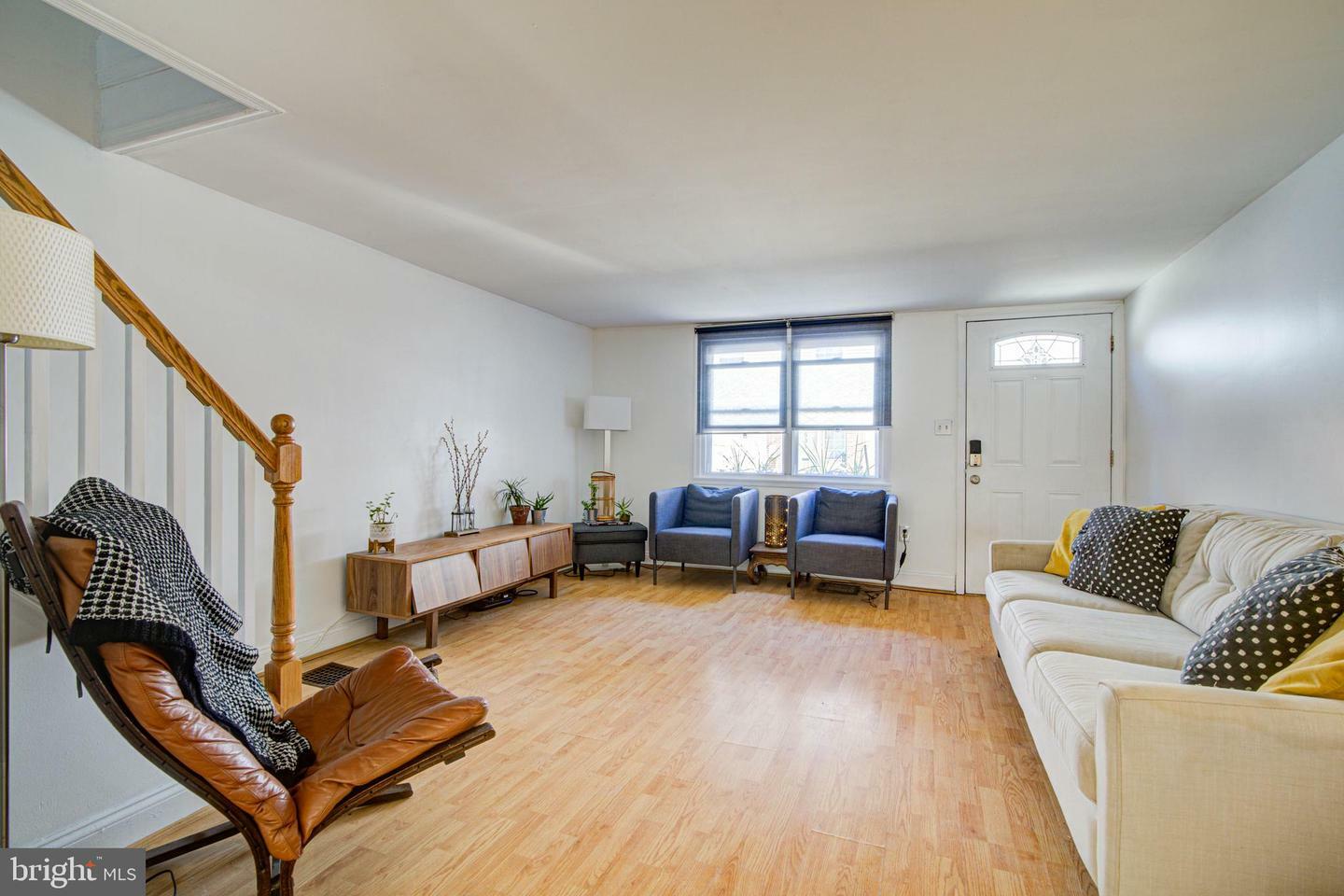 Property Photo: 526 E Cabot Street PA 19125