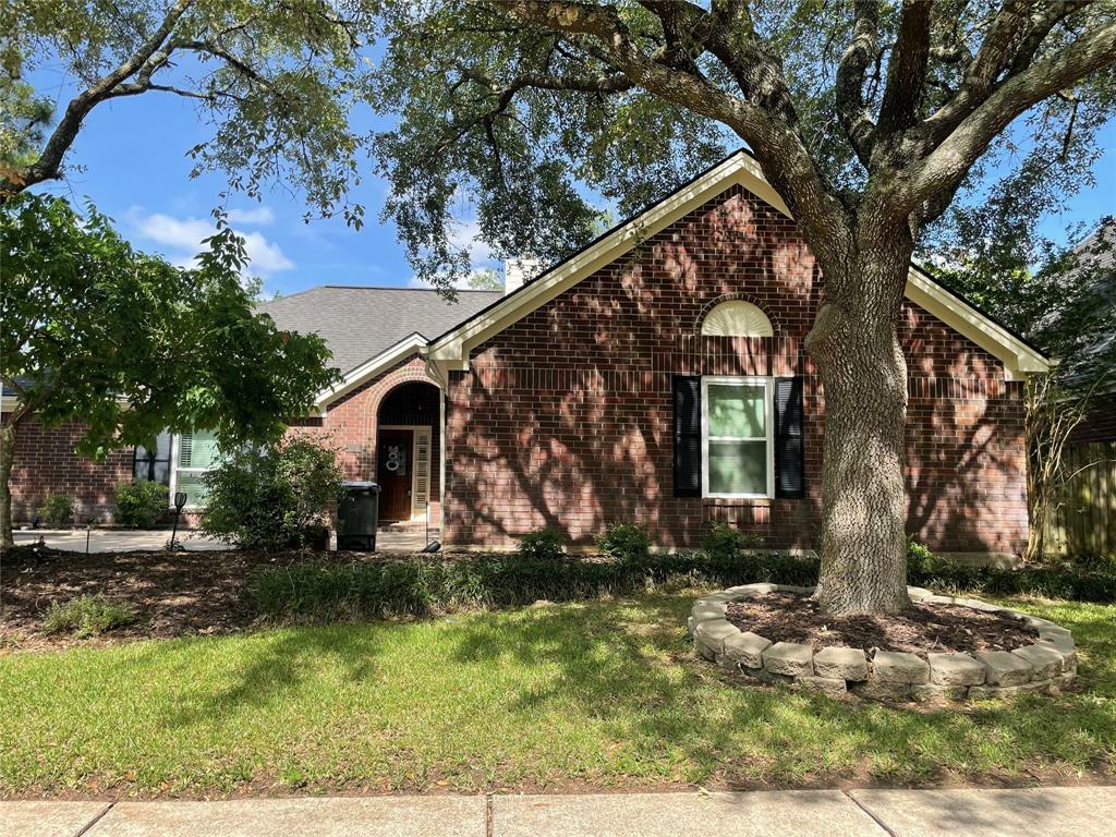 Property Photo:  2210 Belle Grove Drive  TX 77406 