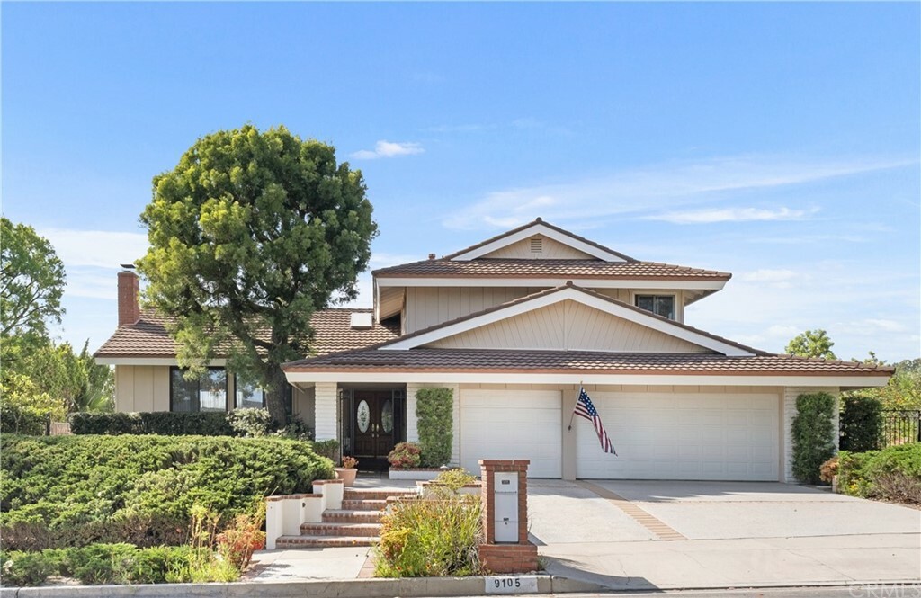 Property Photo:  9105 Lindante Drive  CA 90603 