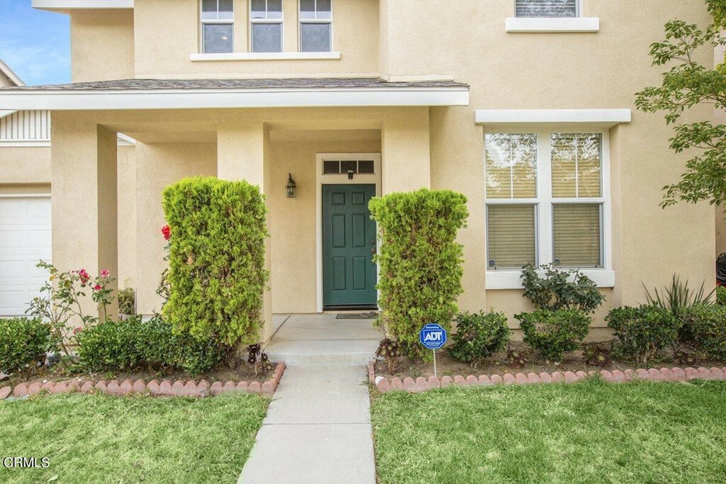 Property Photo:  553 Paseo Ortega  CA 93030 