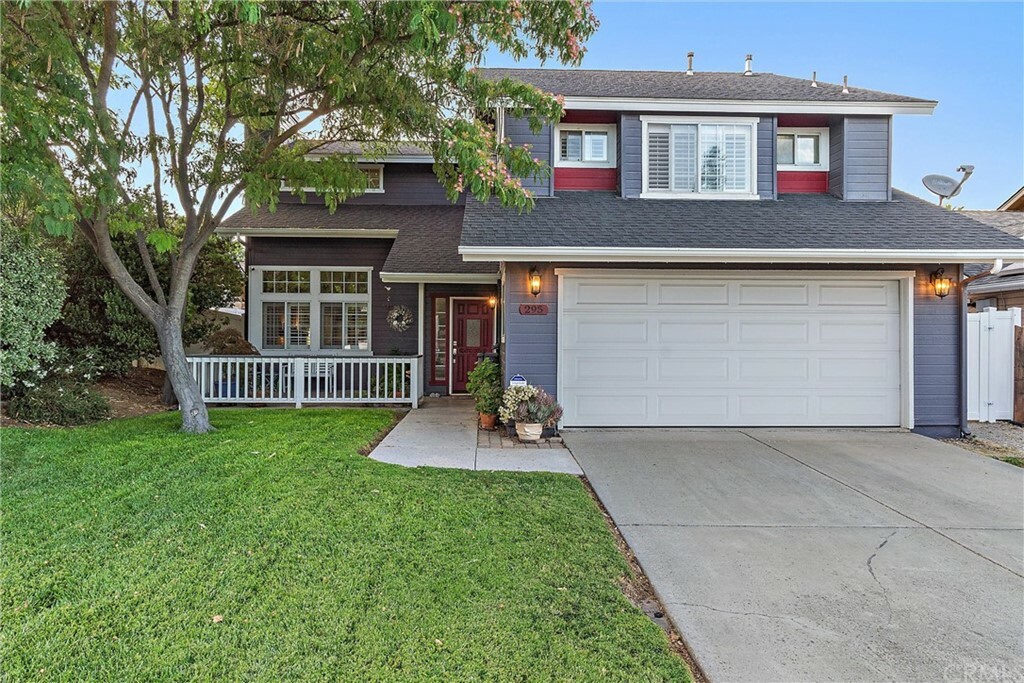 Property Photo:  295 Cheyenne Drive  CA 93446 