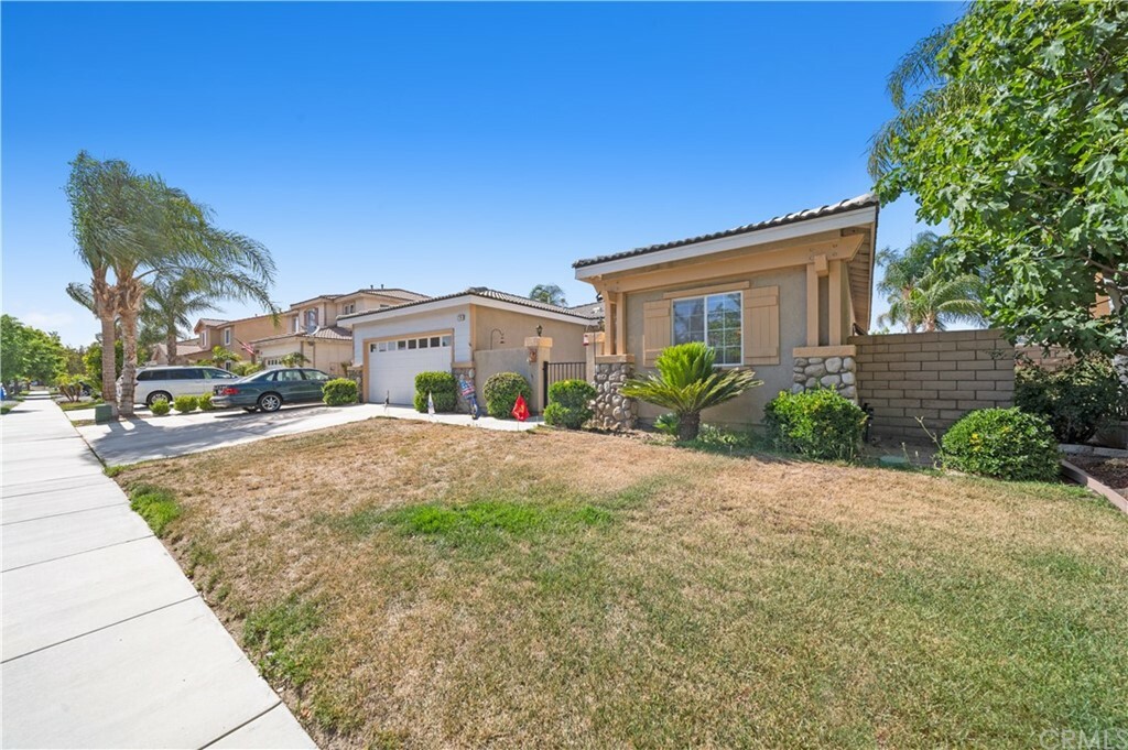 Property Photo:  2716 Colby Street  CA 92545 