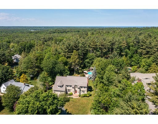 Property Photo: 10 Windsor Ln MA 02050