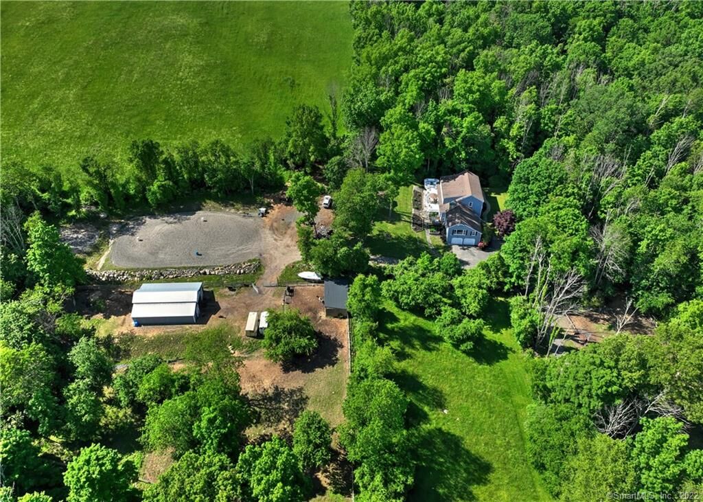 Property Photo: 511 Weekeepeemee Road CT 06798