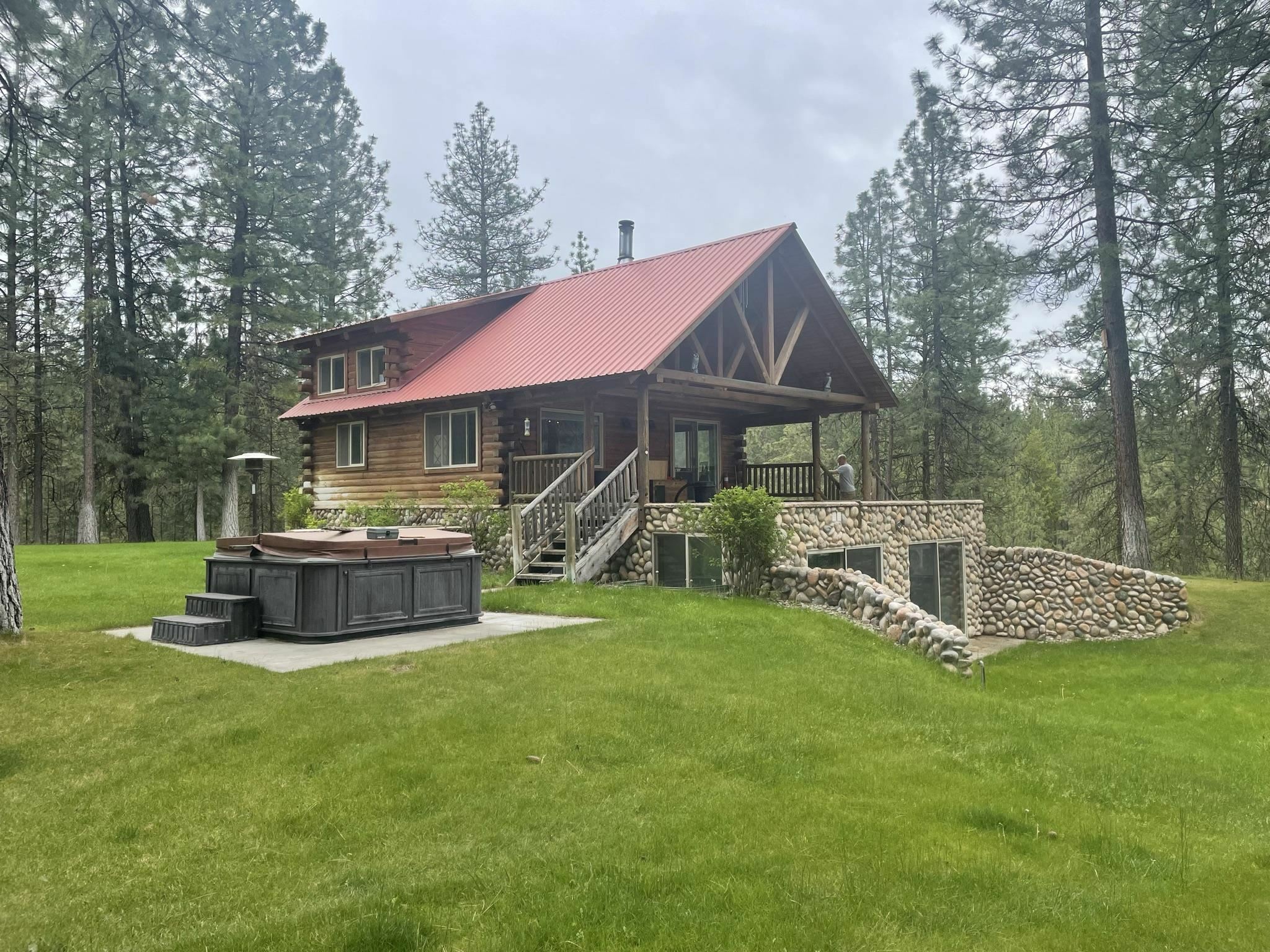 Property Photo:  2332 Eagle River Way  WA 99141 