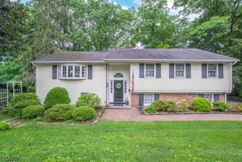 Property Photo: 42 Ingraham Ter NJ 07470