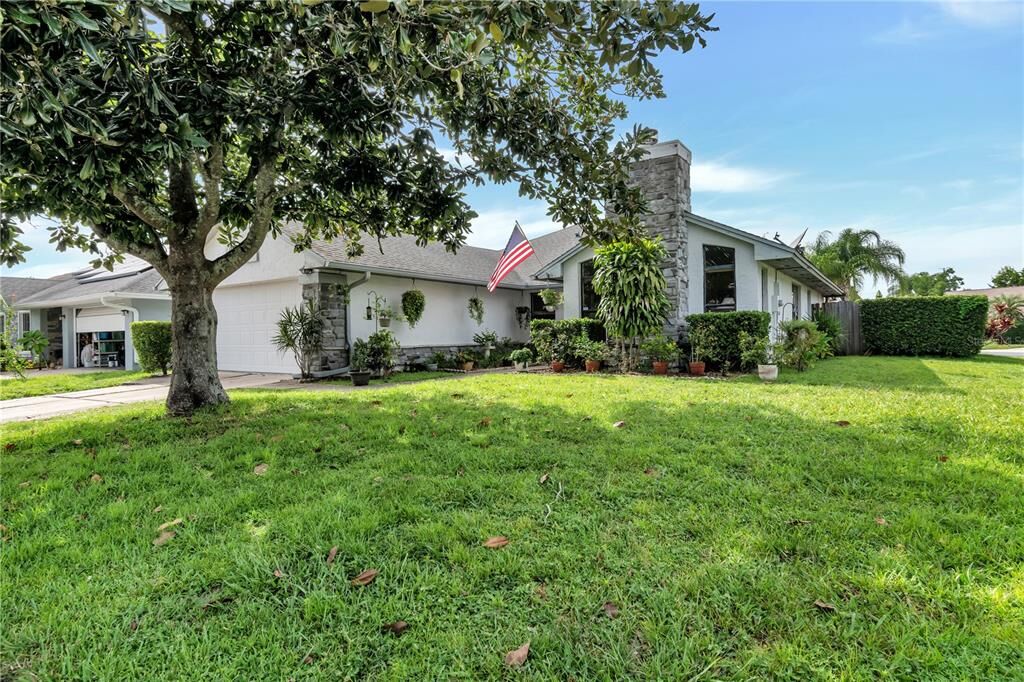 Property Photo:  512 Starstone Drive  FL 32746 