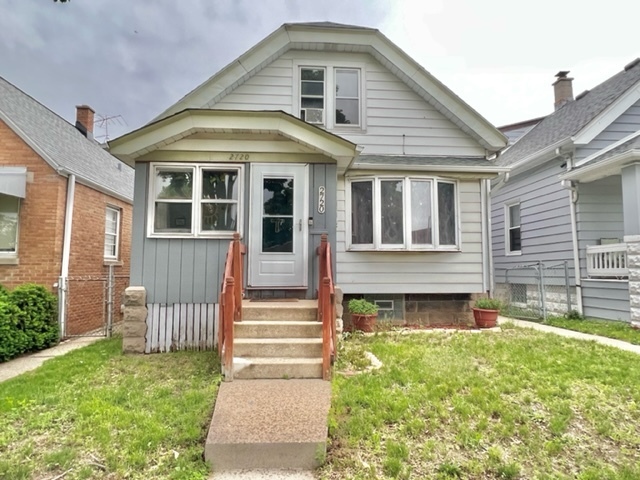 Property Photo:  2720 S 16th St  WI 53215 