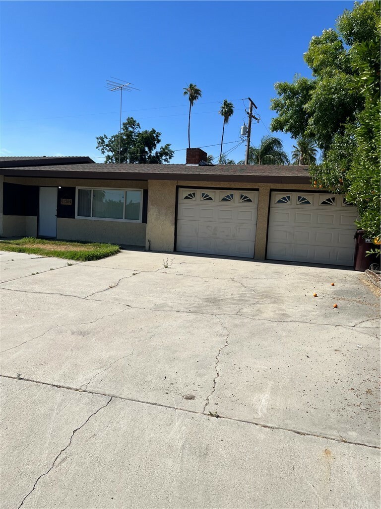 Property Photo: 41364 Orange Place CA 92544
