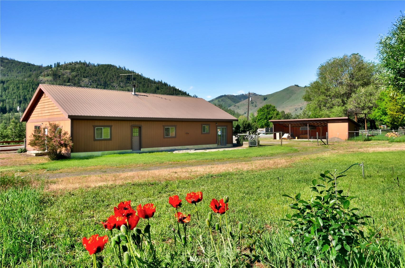 Property Photo:  298 Twisp River Road  WA 98856 