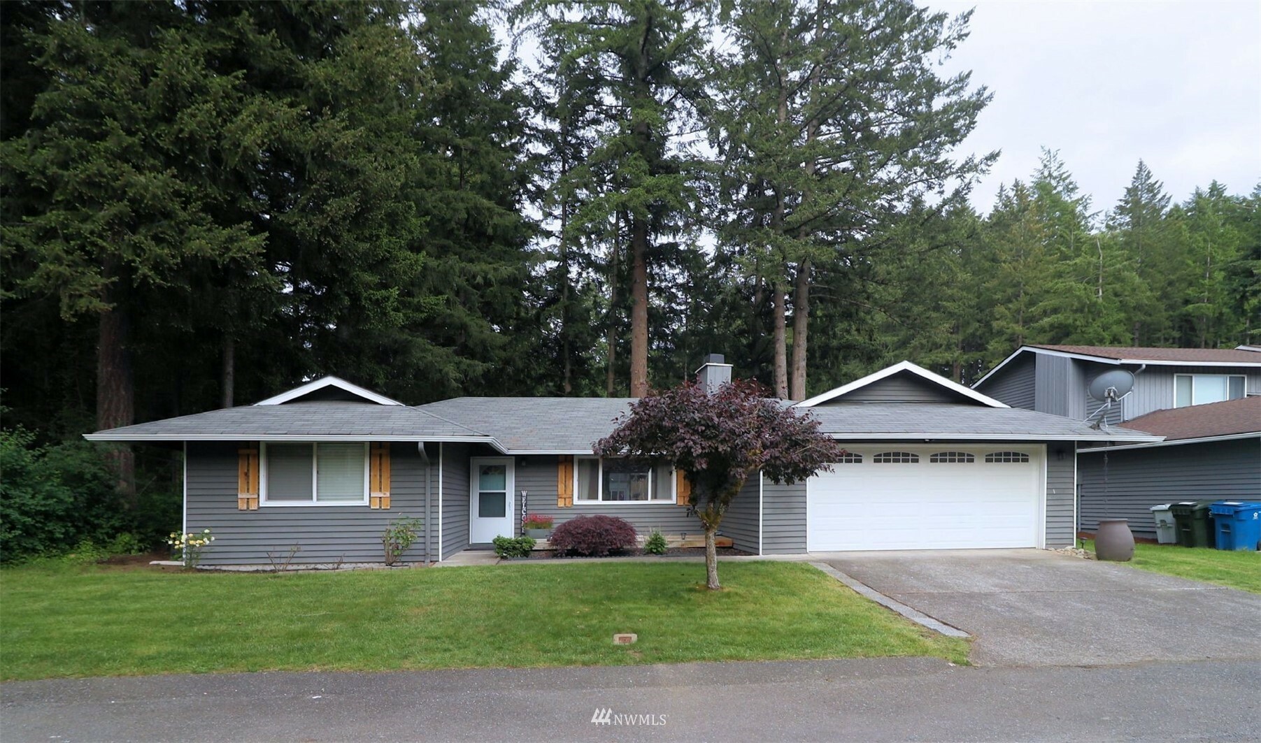 Property Photo:  18620 SE 268th Street  WA 98042 