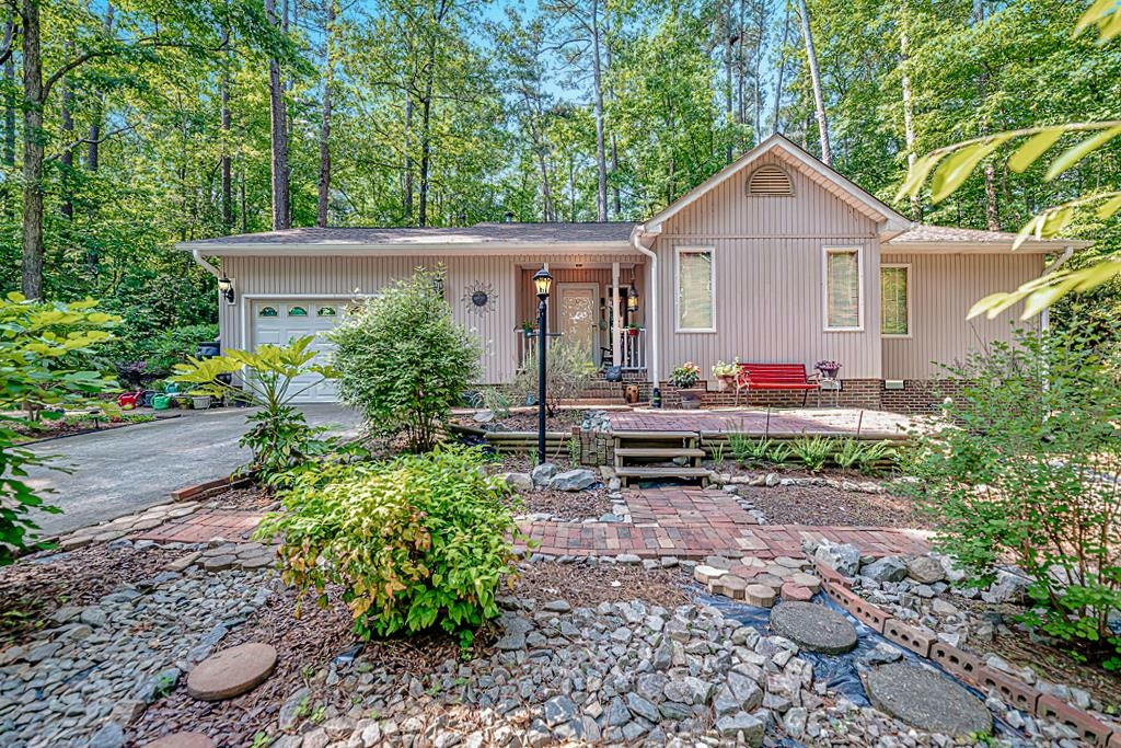 Property Photo:  1451 Carolina Drive  NC 27332 