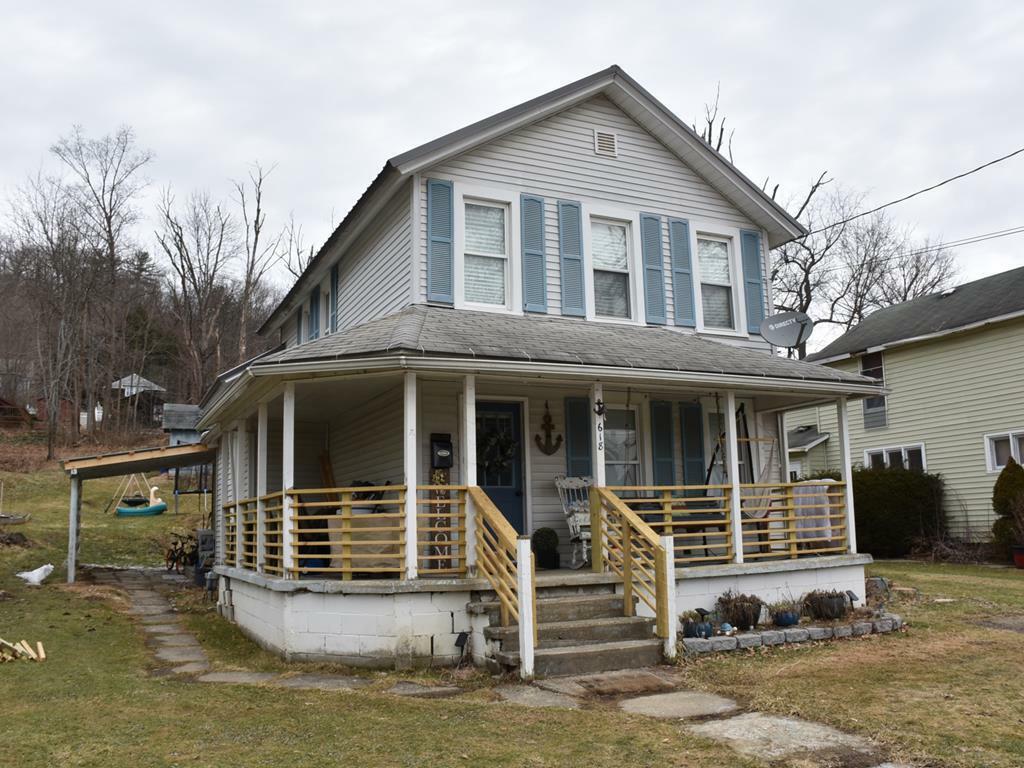 Property Photo:  618 W. Elm Street  PA 16354 