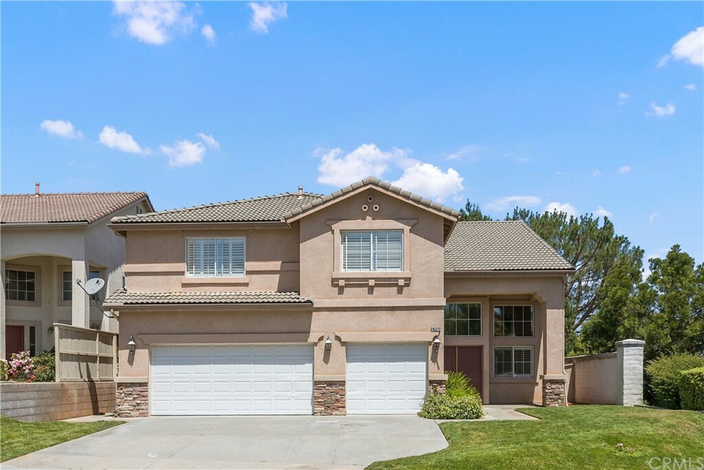 Property Photo: 45373 Eagle Crest Lane CA 92592