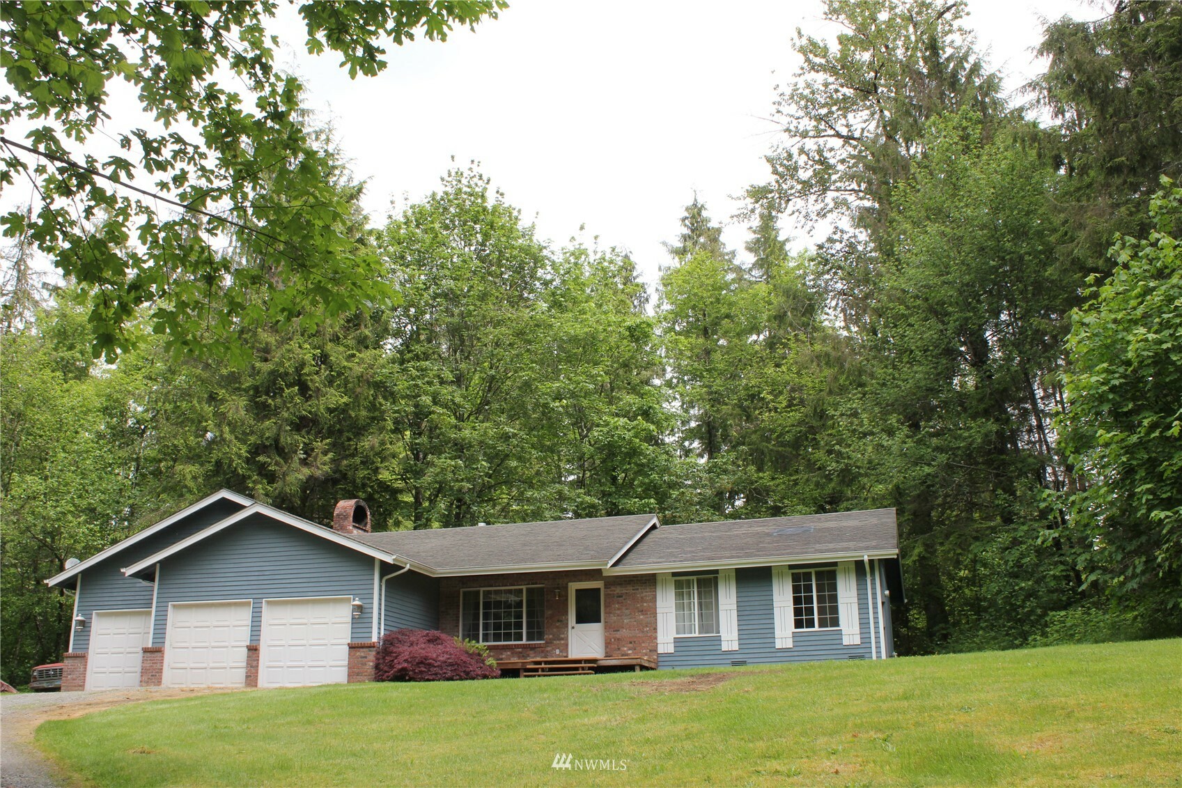 Property Photo:  25434 SE 219th Street  WA 98038 