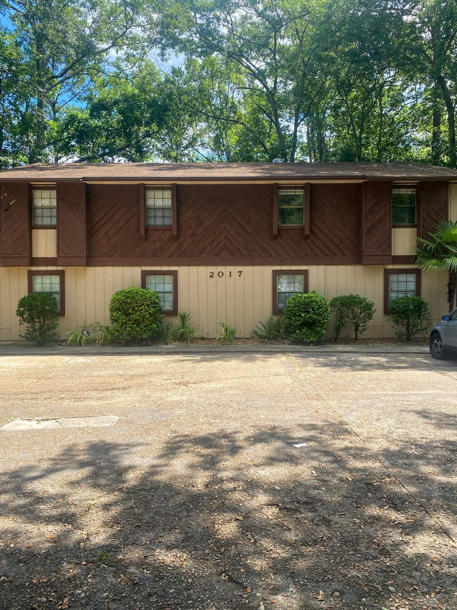 Property Photo: 2017 Bradford Court A FL 32303