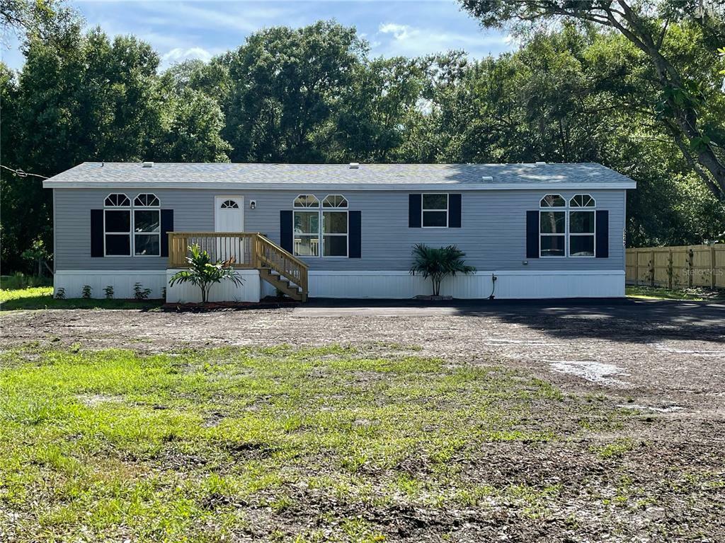 Property Photo:  6245 Mangrove Drive  FL 33544 