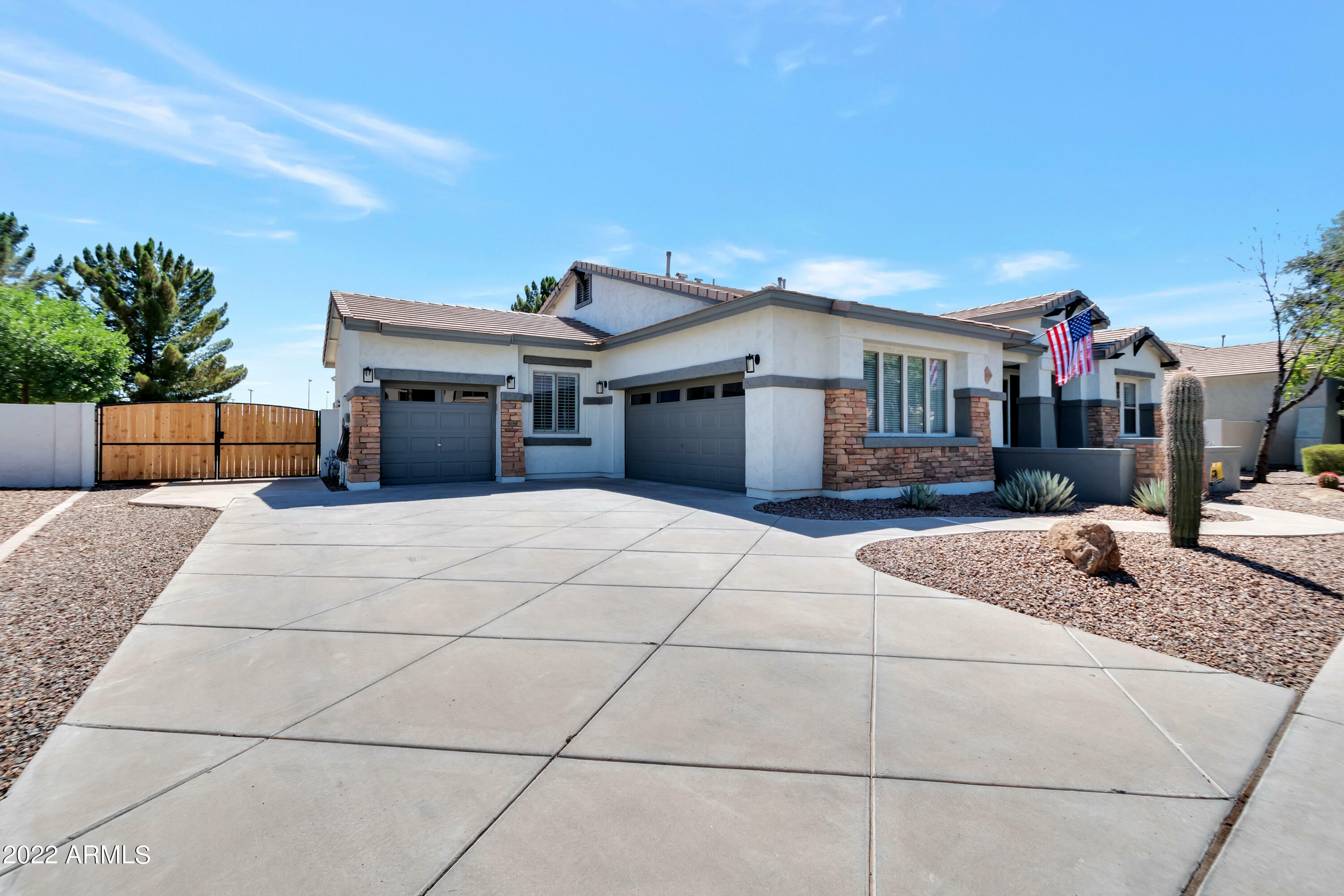 Property Photo:  21058 S 186th Place  AZ 85142 