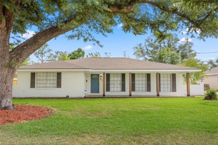 811 Cherryhill Street  Lake Charles LA 70607 photo