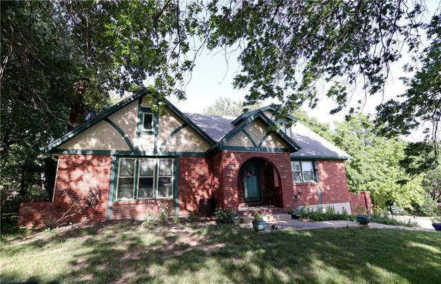 Property Photo:  7027 Millridge Street  KS 66218 