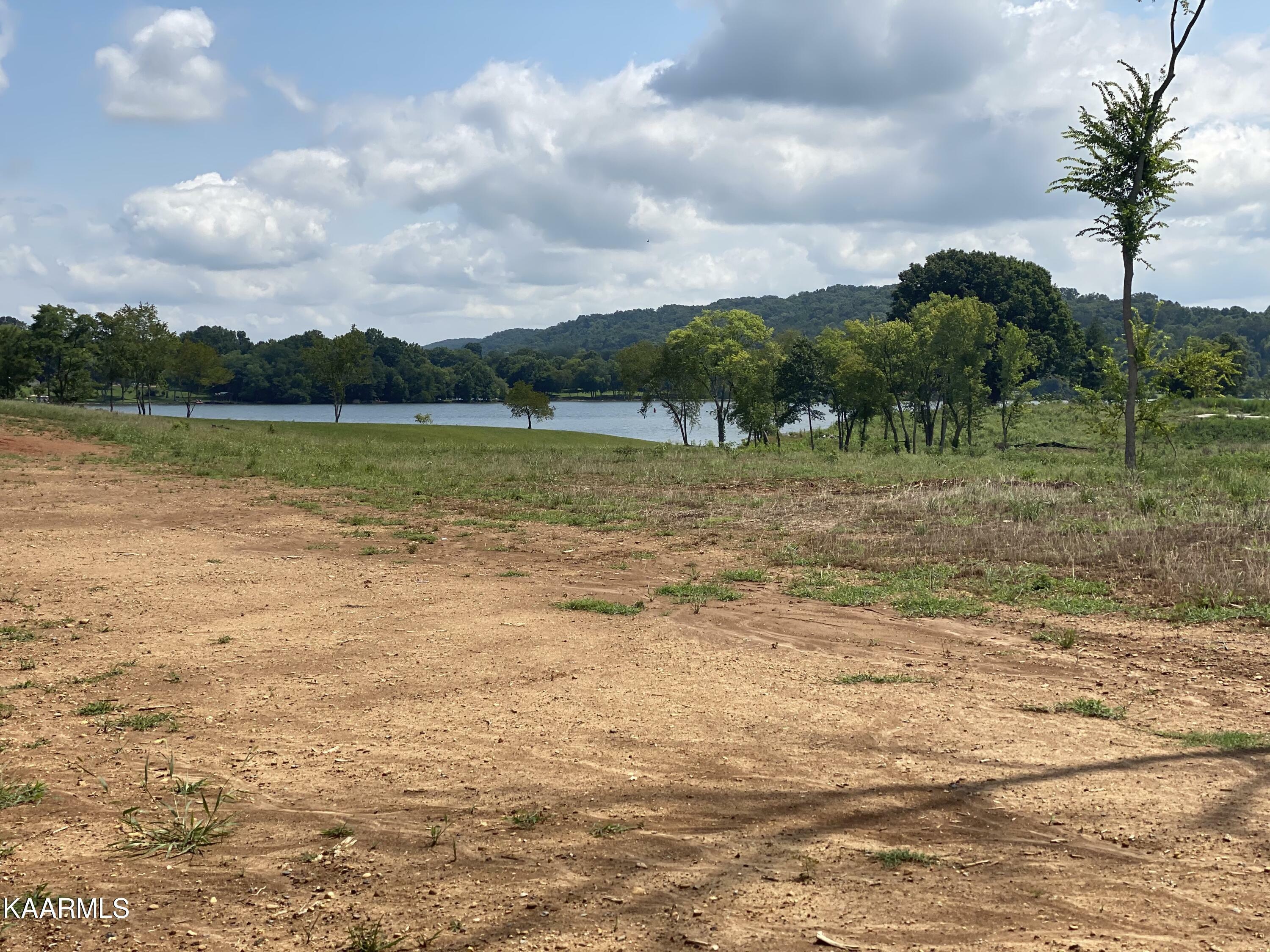 Property Photo: 5220 Old Club Rd TN 37774