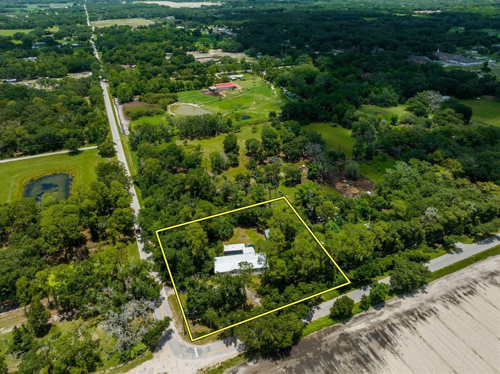 Property Photo:  5120 Touchstone Road  FL 33527 