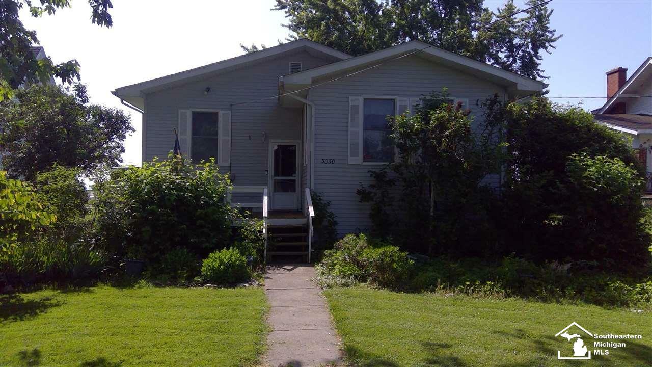 Property Photo:  3030 Lakeshore Dr.  MI 48162 