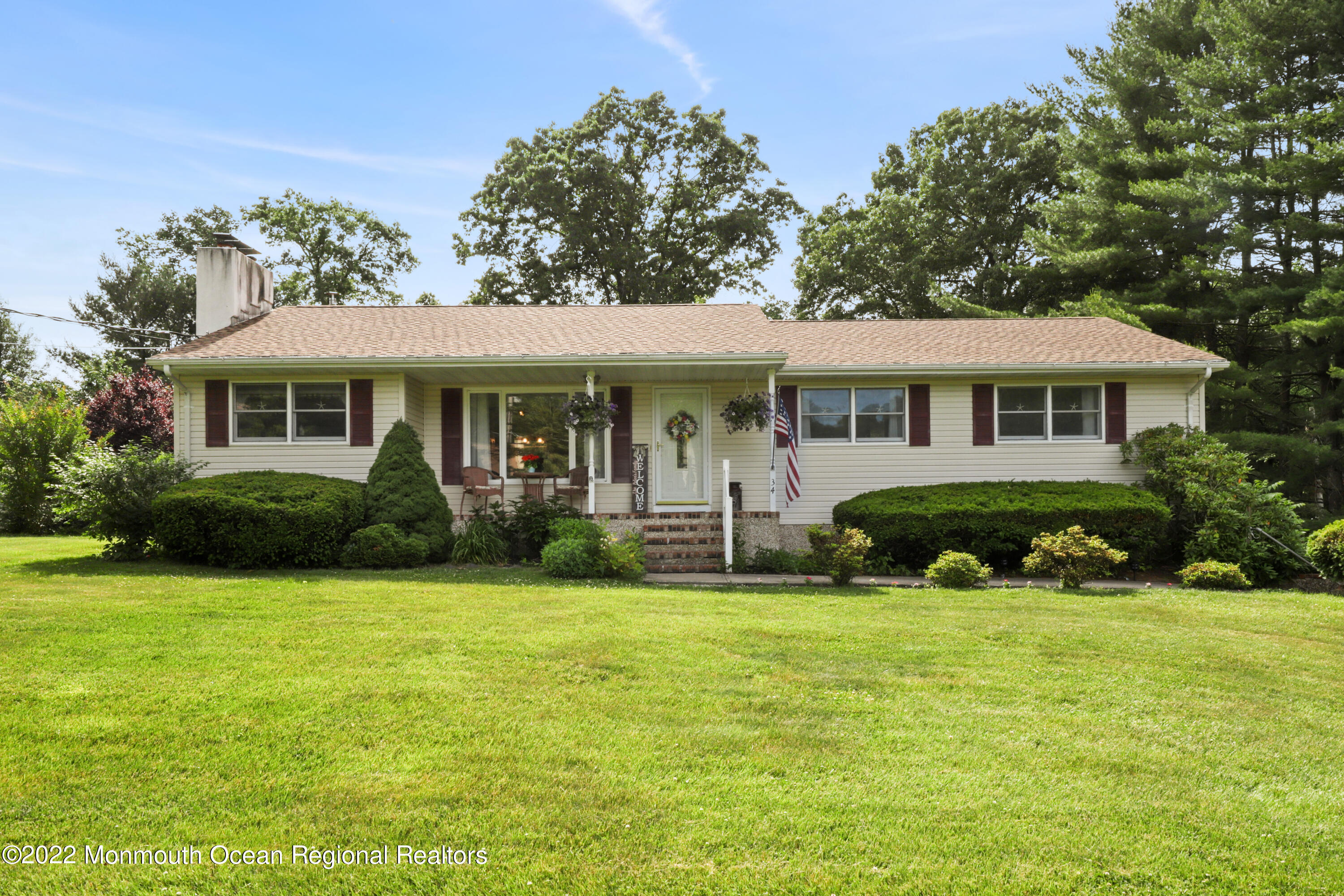 Property Photo: 34 Moorehouse Road NJ 08533