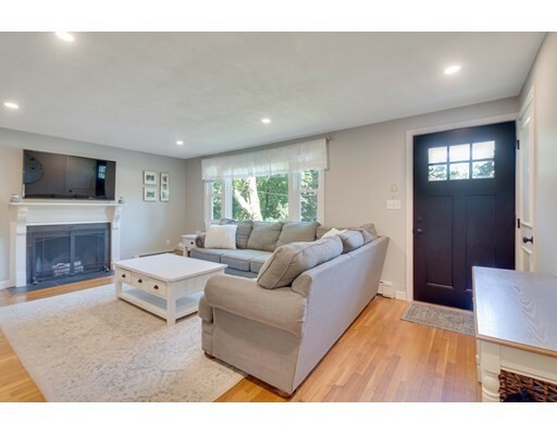 Property Photo:  16 Brentwood Dr  MA 01867 