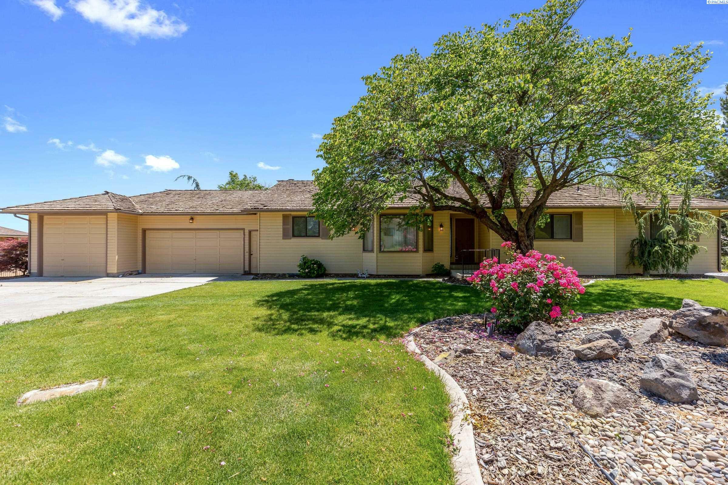 Property Photo: 3209 S Johnson WA 99337