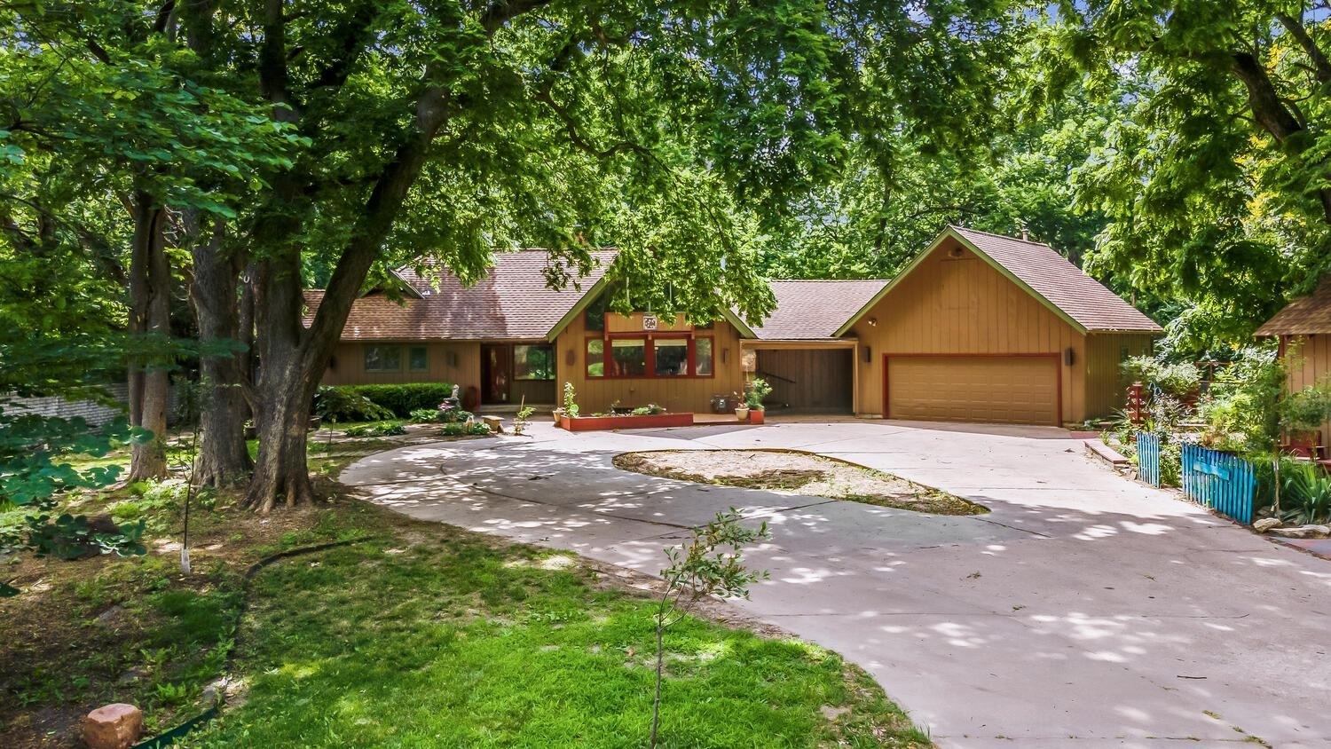 Property Photo:  5411 N Sullivan  KS 67204 