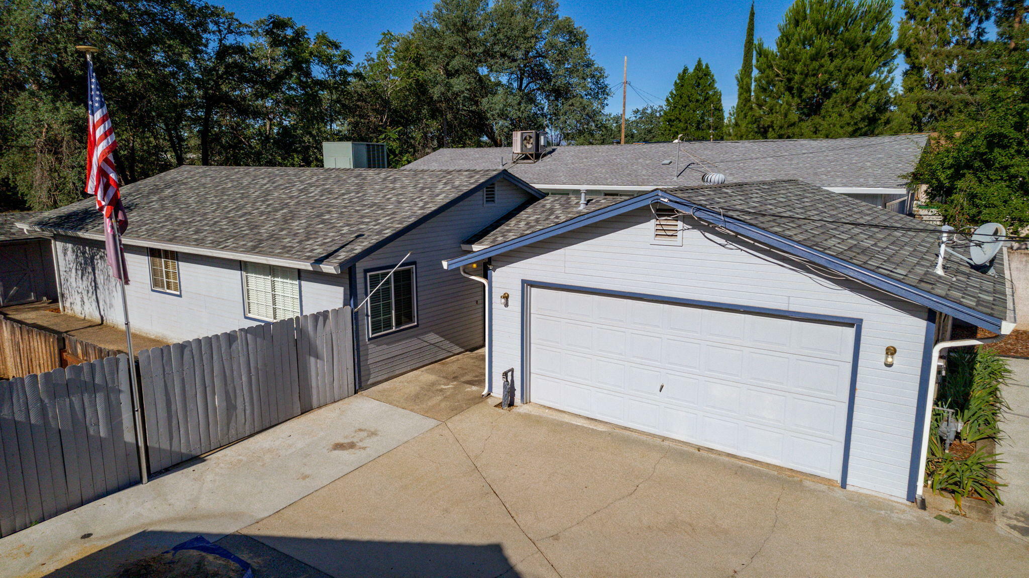 Property Photo:  3950 La Mesa Avenue  CA 96019 