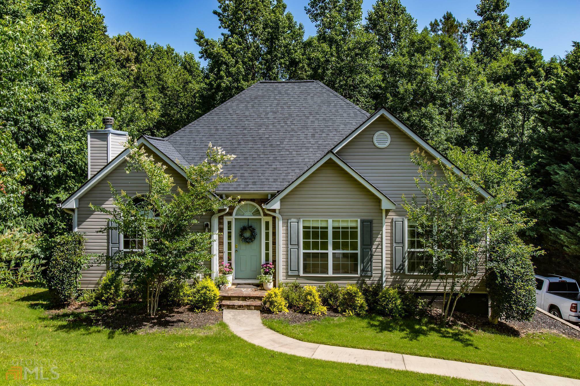 Property Photo:  6235 Brook Hollow Creek Drive  GA 30028 