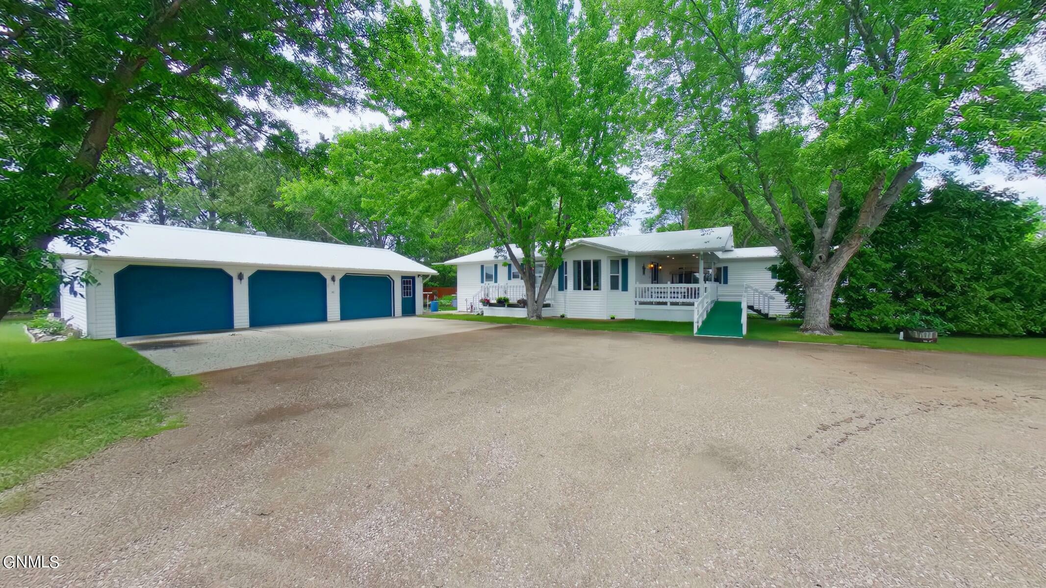 Property Photo:  8820 Bar-D Road  ND 58504 