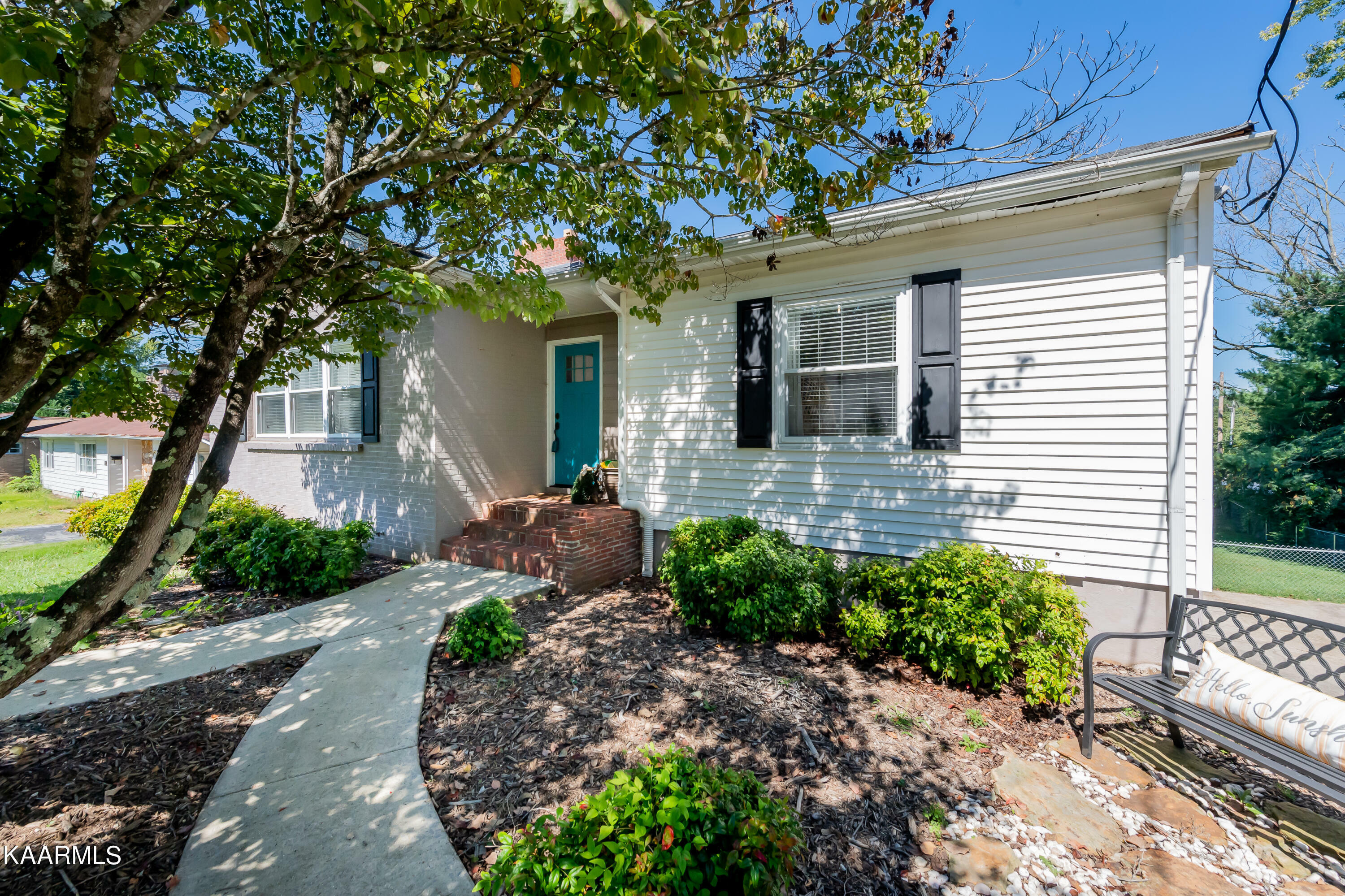 Property Photo:  925 Rosedale Ave  TN 37763 