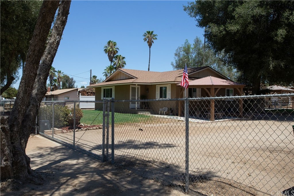Property Photo:  22460 Ramona Avenue  CA 92567 