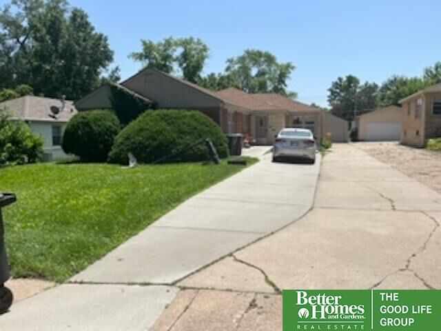 Property Photo:  5805/5807 Lafayette  NE 68132 