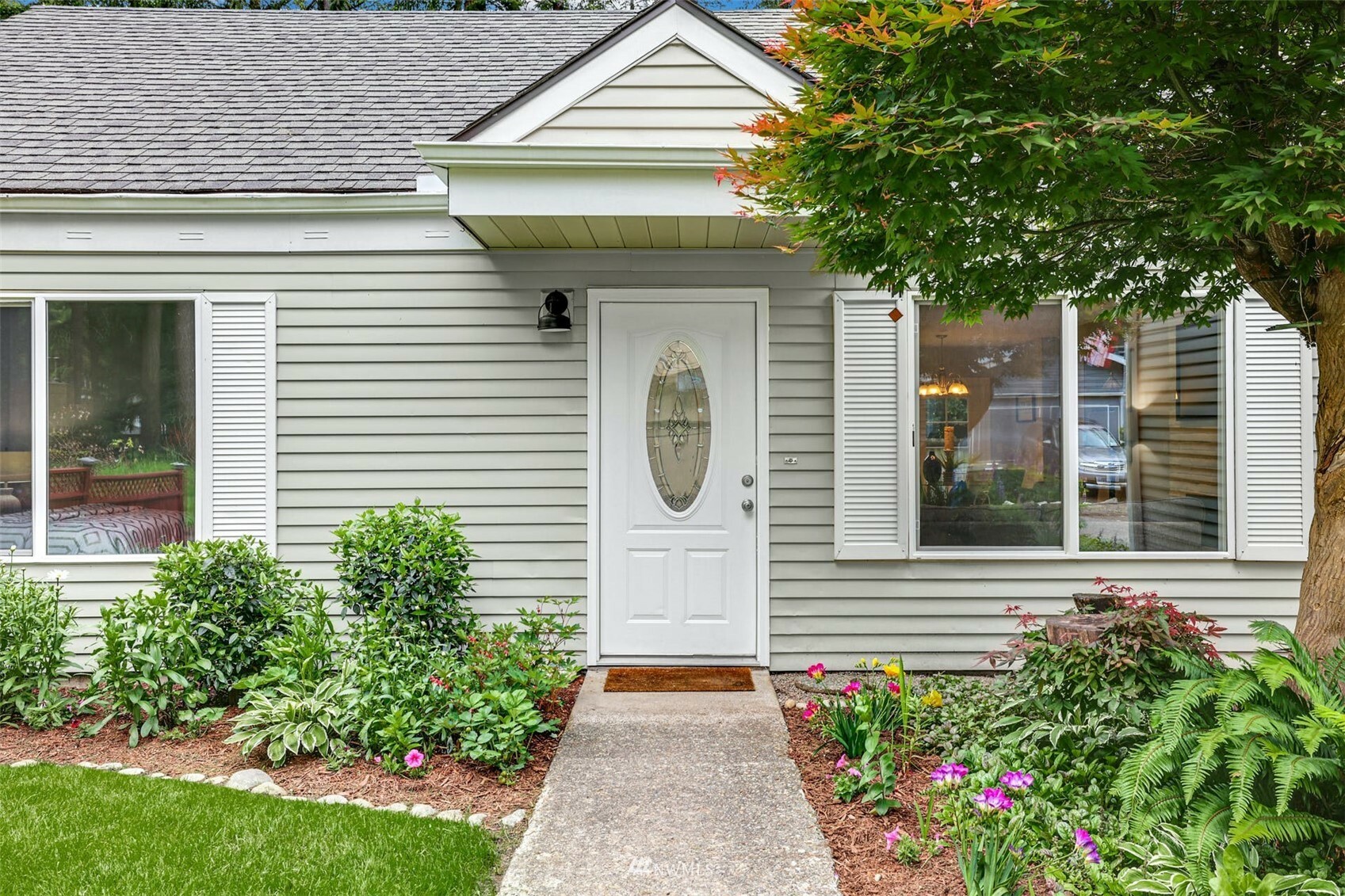 Property Photo: 26405 189th Avenue SE WA 98042