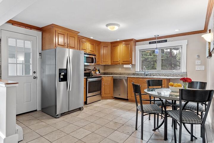 Property Photo:  10 Pond Street  NH 03019 