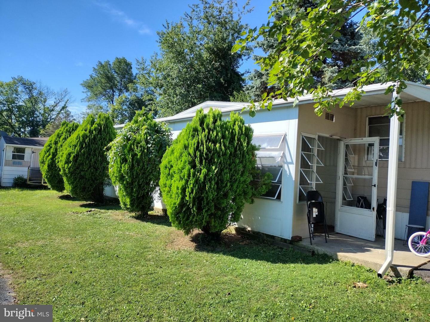 Property Photo: 606 Thrush Court PA 17050