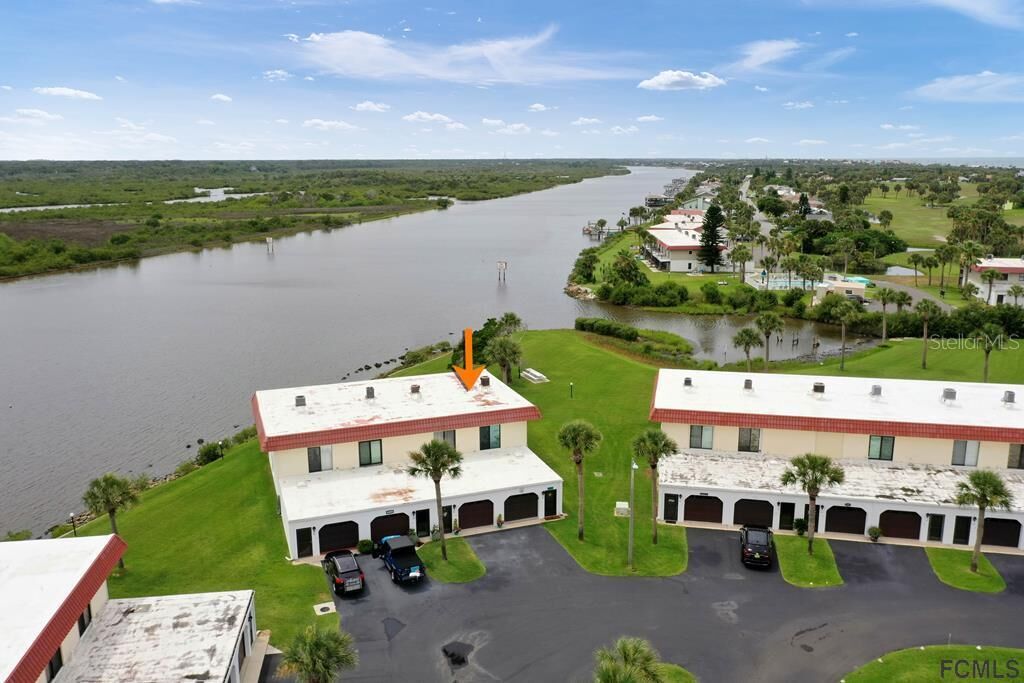 Property Photo:  61 Ocean Palm Villas S 61  FL 32136 