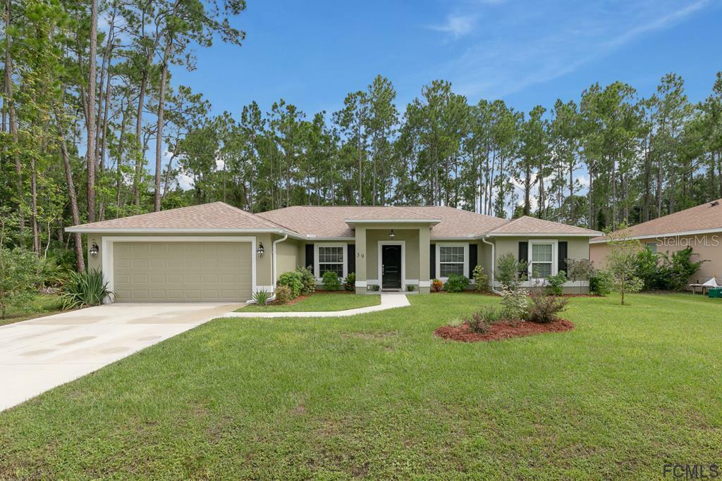 Property Photo: 39 Rymer Lane FL 32164