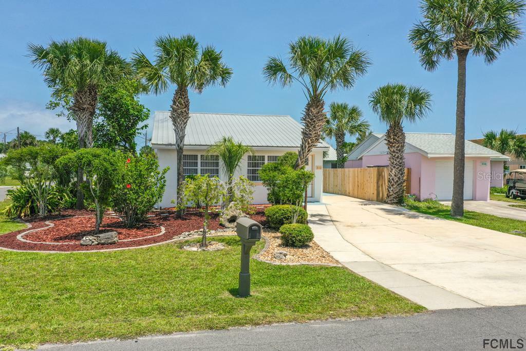 Property Photo: 312 Flagler Avenue N FL 32136