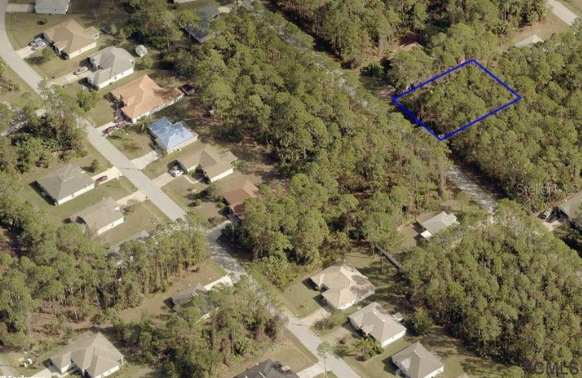 Property Photo: 16 Post Lane FL 32164