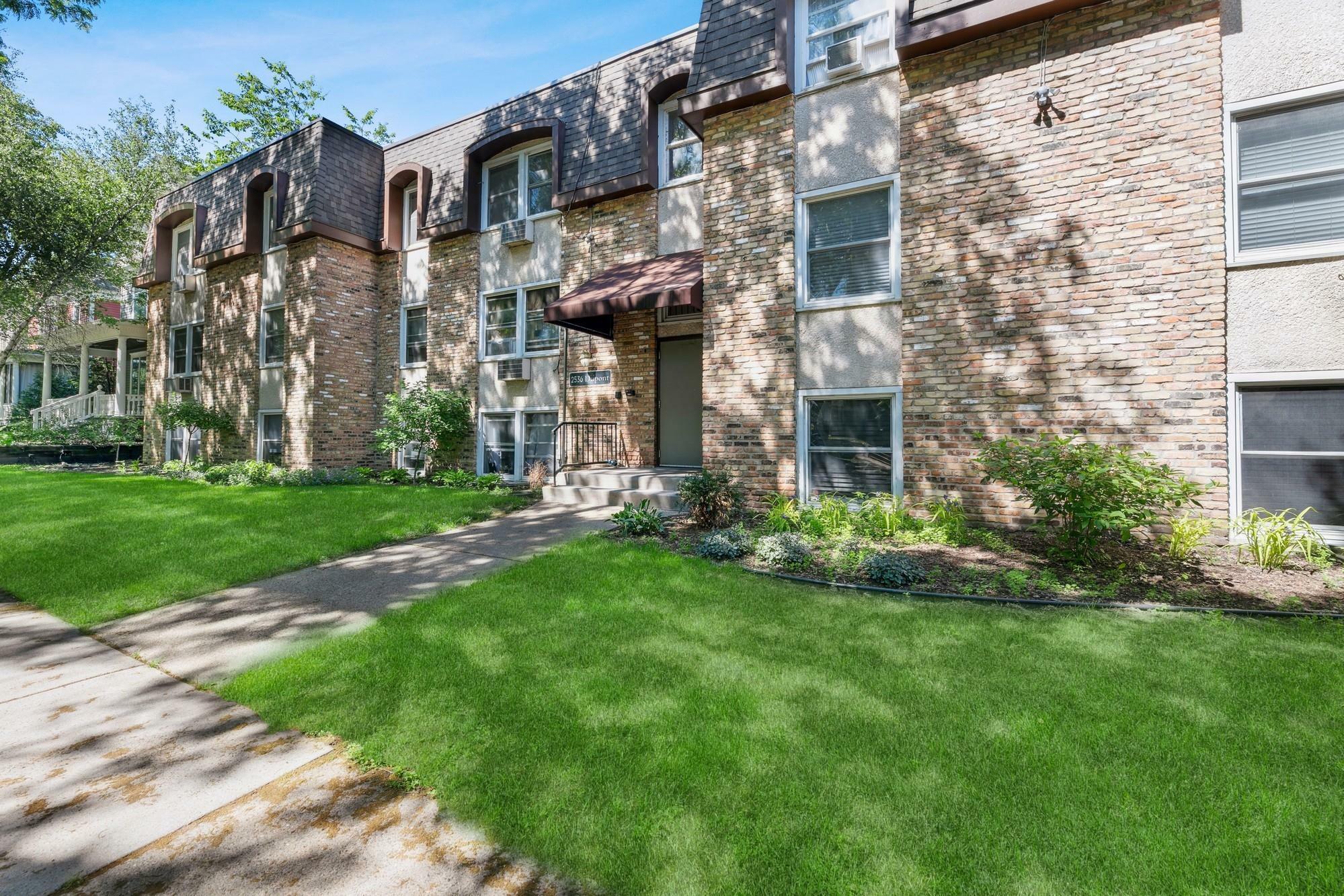 Property Photo: 2536 Dupont Avenue S 104 MN 55405