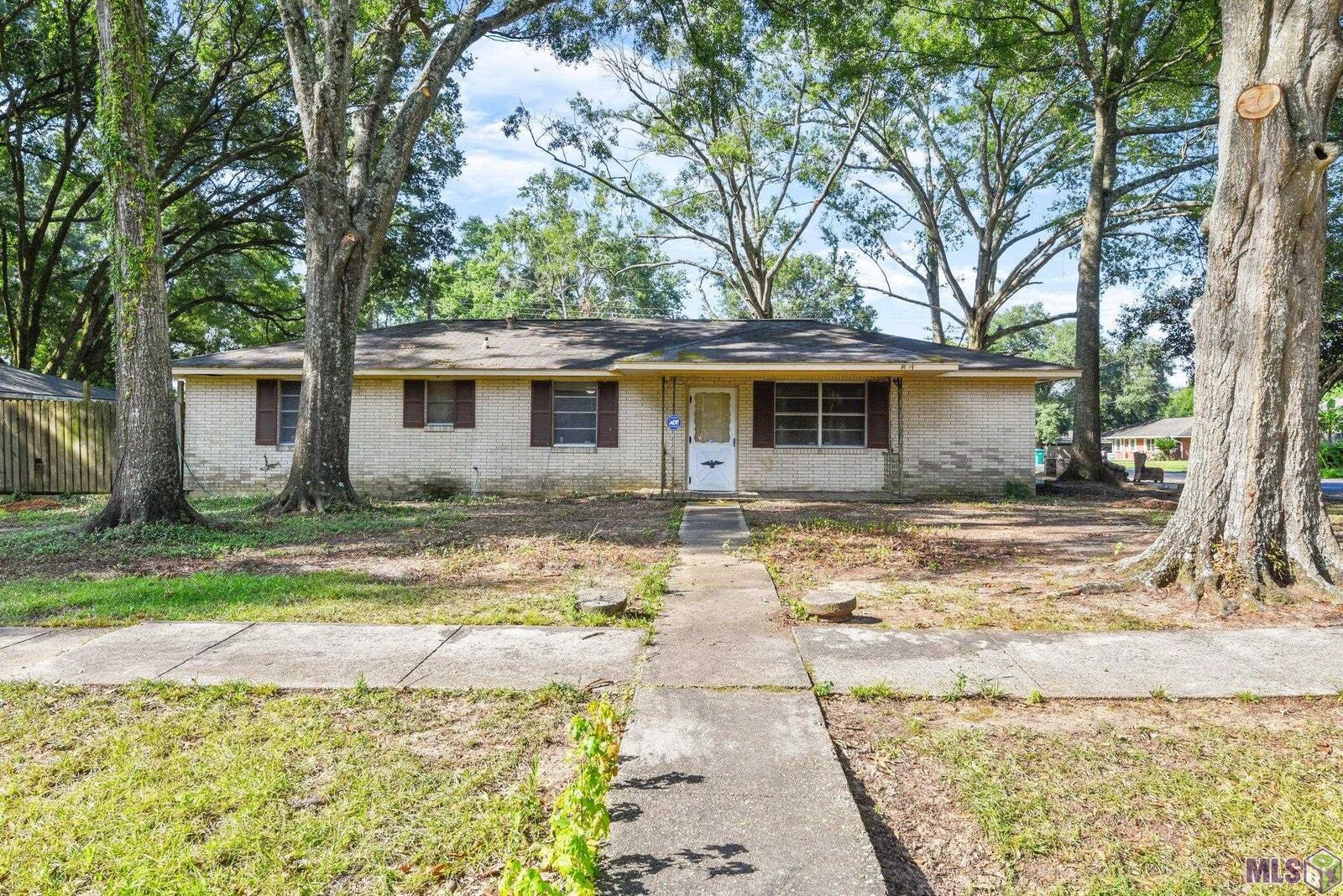 Property Photo: 2710 March St LA 70791