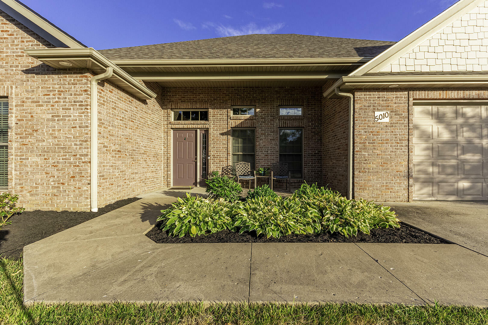 Property Photo:  5010 Newbury Way  MO 65203 